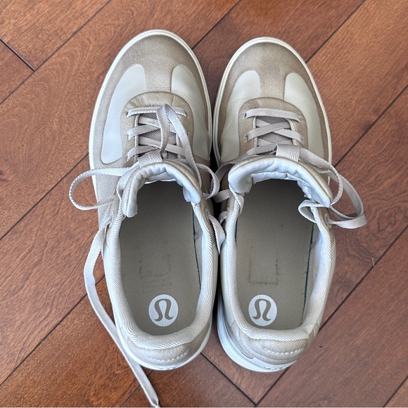 Lululemon Cityverse Leather beige Sneaker Women's Beige Athletic Shoes - Picture 8 of 10